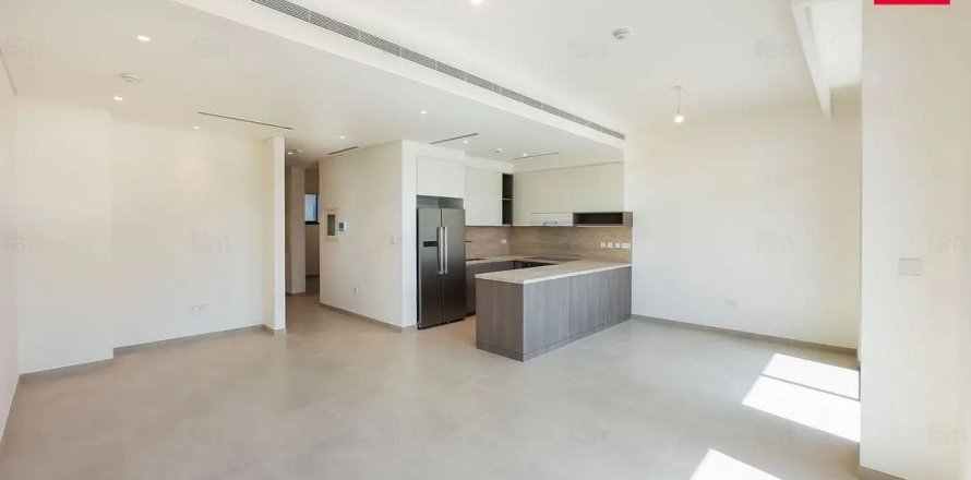 Townhouse in Dubai 3 bedrooms, 180.3 sq.m. № 133159