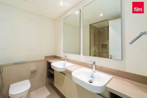 Townhouse in Dubai 3 bedrooms, 180.3 sq.m. № 133159 - photo 2