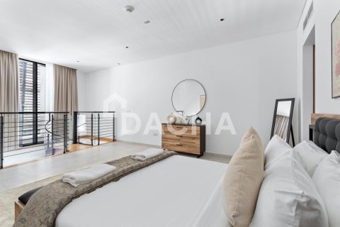 Apartment in Marquise Square Tower, Business Bay, Dubai 1 bedroom, 110 sq.m. № 105050 - photo 8