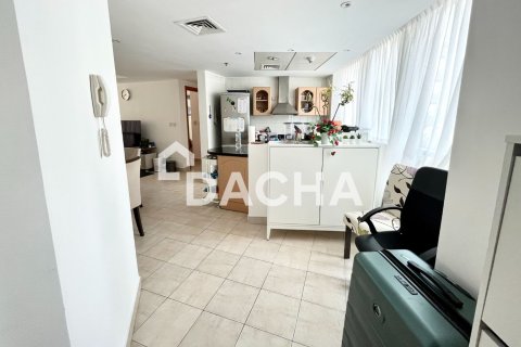 Apartamento en The Waves, Dubai Marina, Dubai, 1 dormitorio, 90 m², № 105045 - foto 8
