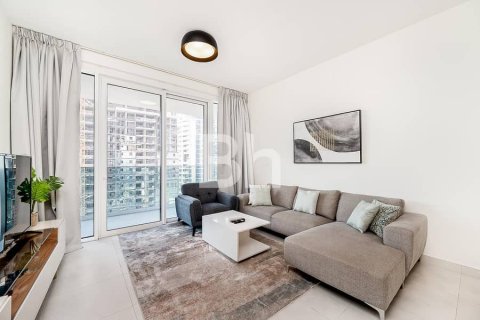 Apartment in Bur Dubai, Dubai 1 bedroom, 82 sq.m. № 21323 - photo 3