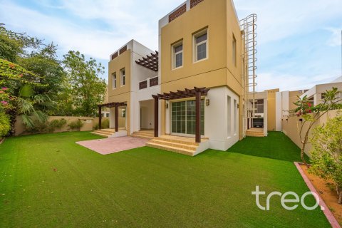 Villa en Rahat, Mudon, Dubai, 3 dormitorios, 395.77 m², № 119401