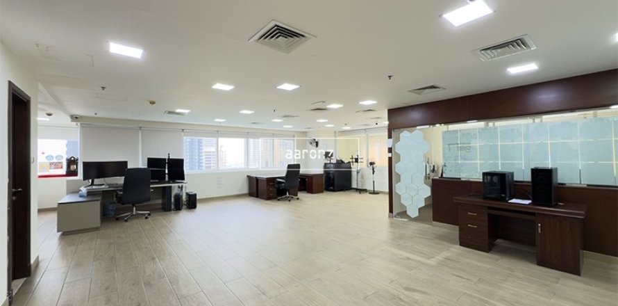 Office in Jumeirah Lake Towers, Dubai 116.9 sq.m. № 50962