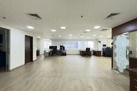 Office in Jumeirah Lake Towers, Dubai 116.9 sq.m. № 50962 - photo 6