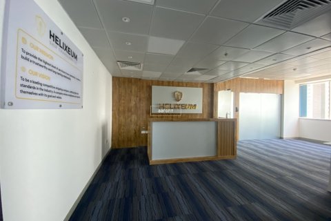 Bureau à Sheikh Zayed Road, Dubai, 178.9 m², № 55490 - photo 6