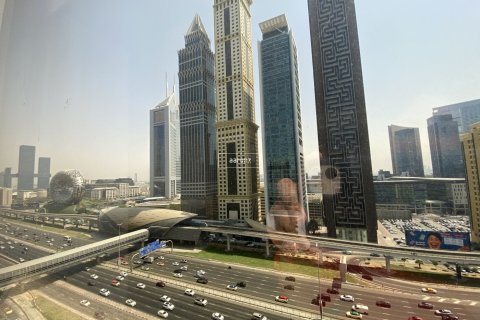 Bureau à Sheikh Zayed Road, Dubai, 178.9 m², № 55490 - photo 12