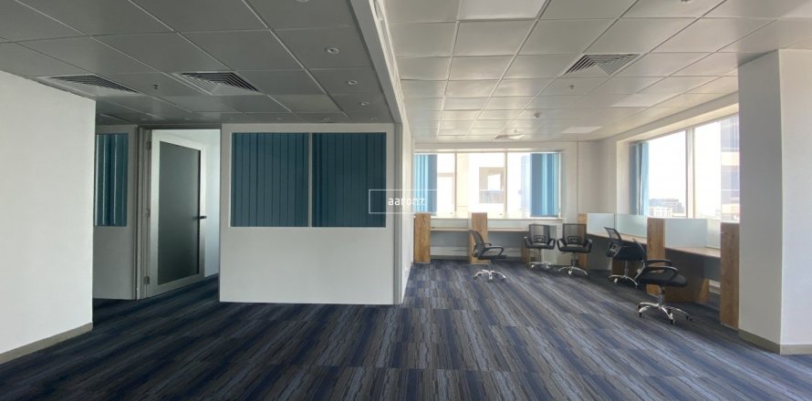Bureau à Sheikh Zayed Road, Dubai, 178.9 m², № 55490