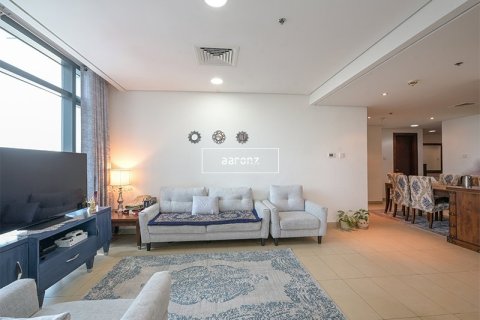 Apartment in Jumeirah Lake Towers, Dubai 2 bedrooms, 120 sq.m. № 55492 - photo 4