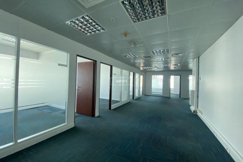Снять в аренду офис в Sheikh Zayed Road, Дубай: 186.1м², № 55489 - фото 7