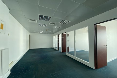 Снять в аренду офис в Sheikh Zayed Road, Дубай: 186.1м², № 55489 - фото 5