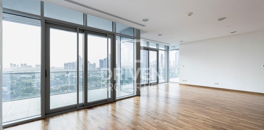 Apartamento en DIFC, Dubai, 2 dormitorios, 170.94 m², № 128173