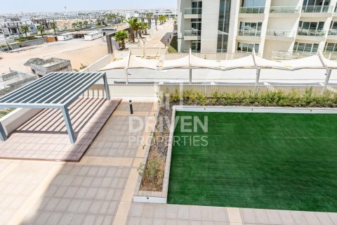 Appartement à Dubai, 2 chambres, 102.56 m², № 135510 - photo 3