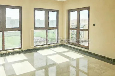 Villa à Dubai, 6 chambres, 985.5 m², № 4298 - photo 10