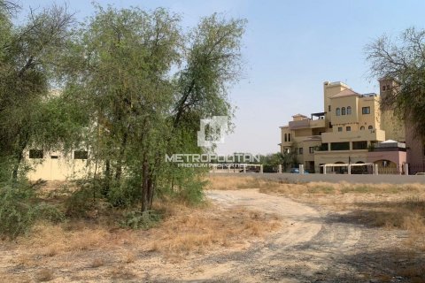 Land in Mirdif, Dubai 1338 sq.m. № 4309 - photo 9
