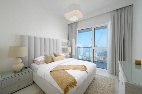 Apartment in Dubai Harbour, Dubai 3 bedrooms, 182 sq.m. № 56630 - photo 11