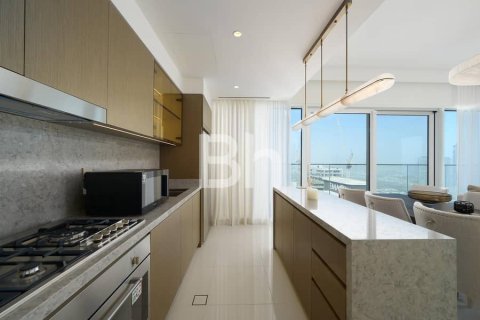 Apartment in Dubai Harbour, Dubai 3 bedrooms, 182 sq.m. № 56630 - photo 19