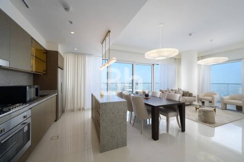 Apartment in Dubai Harbour, Dubai 3 bedrooms, 182 sq.m. № 56630 - photo 20