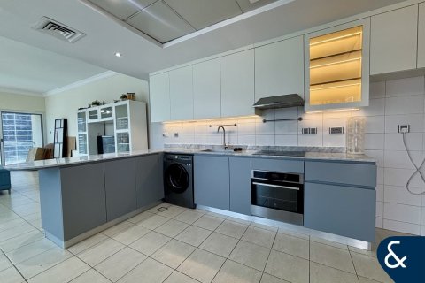 Купить квартиру в Джумейра Лейк Тауэрс, Дубай: 1 спальня, 132м², № 98300 - фото 11