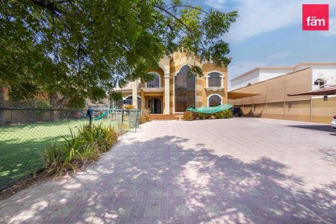 Villa à Dubai, 5 chambres, 1393.5 m², № 137571 - photo 13