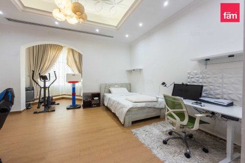 Villa à Dubai, 5 chambres, 1393.5 m², № 137571 - photo 6