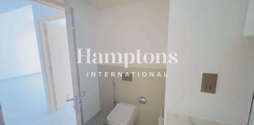 شقة في 17 Icon Bay, خور دبي, دبي 1غرف نوم, 71.0801 م² رقم 103075