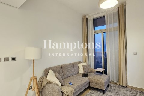 Квартира в Studio One, Дубай Марина, Дубай, 2 спальни, 77.4597м², № 103073
