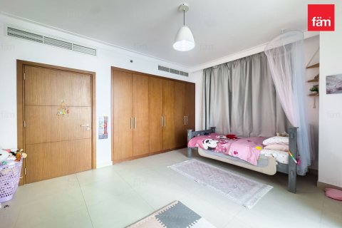 Appartement à Dubai, 3 chambres, 179.3 m², № 118544 - photo 10