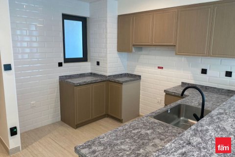 Townhouse in Dubai 5 bedrooms, 246.3 sq.m. № 84607 - photo 10