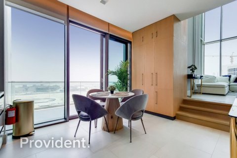 Duplex in Business Bay, Dubai 1 bedroom, 120.2 sq.m. № 3057 - photo 2