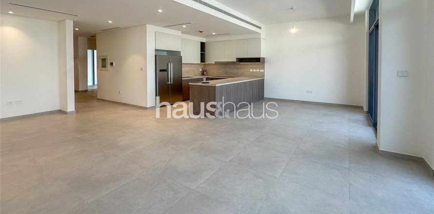 Townhouse in Mudon, Dubai 3 bedrooms, 239 sq.m. № 43515