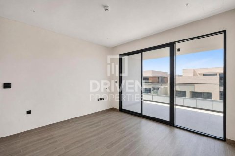 Villa en Dubai Land, Dubai, 5 dormitorios, 325.25 m², № 129719 - foto 16