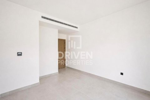 Villa en Dubai Land, Dubai, 5 dormitorios, 325.25 m², № 129719 - foto 18