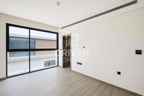 Villa en Dubai Land, Dubai, 5 dormitorios, 325.25 m², № 129719 - foto 10