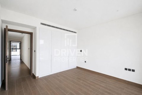 Villa en Dubai Land, Dubai, 5 dormitorios, 325.25 m², № 129719 - foto 15