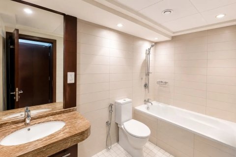 Apartamento en Downtown Dubai (Downtown Burj Dubai), Dubai, 1 dormitorio, 84 m², № 123794 - foto 8
