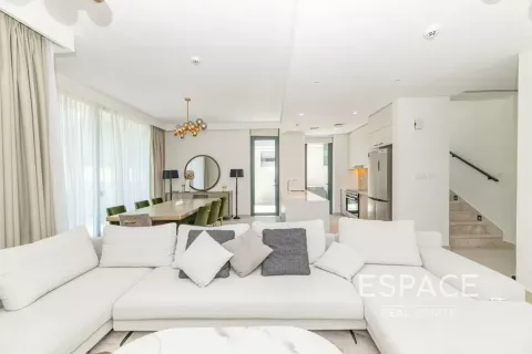 Villa in Club Villas at Dubai Hills, Dubai Hills Estate, Dubai 3 bedrooms, 273 sq.m. № 122766 - photo 4