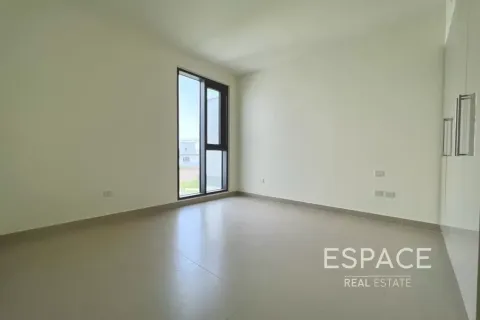 Villa en Dubai Hills Estate, Dubai, 4 dormitorios, 230 m², № 122763 - foto 5