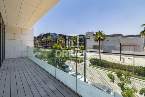 Apartment in City Walk, Dubai 2 bedrooms, 165.37 sq.m. № 138512 - photo 21