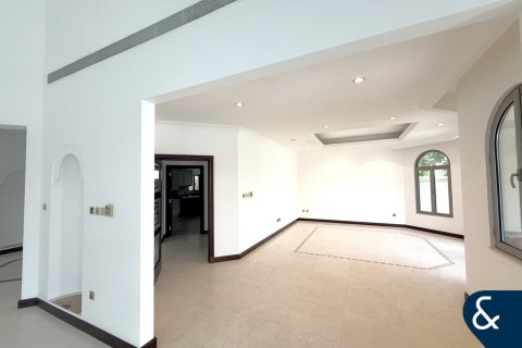 Villa in Palm Jebel Ali, Dubai 4 bedrooms, 612 sq.m. № 79027 - photo 4