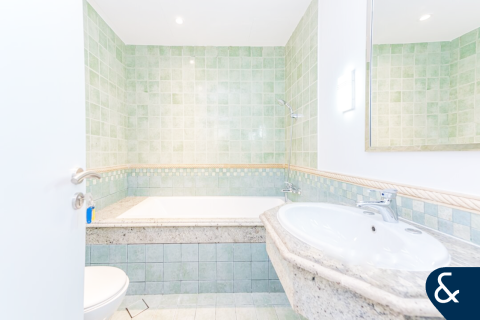 Villa in Palm Jebel Ali, Dubai 4 bedrooms, 612 sq.m. № 79027 - photo 11