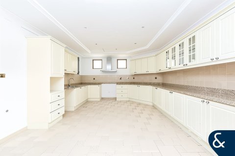 Villa in Palm Jebel Ali, Dubai 4 bedrooms, 612 sq.m. № 79027 - photo 9