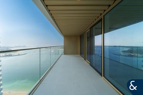 Apartment in EMAAR Beachfront, Dubai Harbour, Dubai 2 bedrooms, 142 sq.m. № 79022 - photo 1