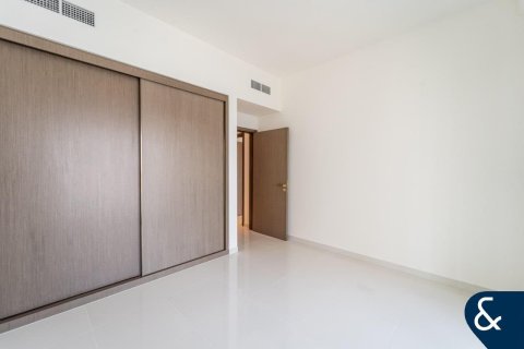 Apartment in EMAAR Beachfront, Dubai Harbour, Dubai 2 bedrooms, 142 sq.m. № 79022 - photo 22