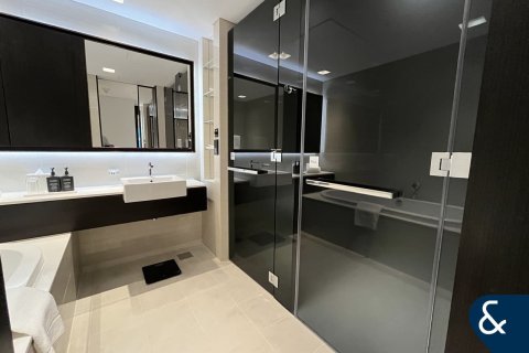 Apartment in Sheikh Zayed Road, Dubai 3 bedrooms, 169 sq.m. № 79026 - photo 17