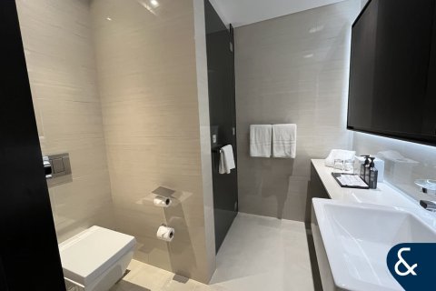 Apartment in Sheikh Zayed Road, Dubai 3 bedrooms, 169 sq.m. № 79026 - photo 13