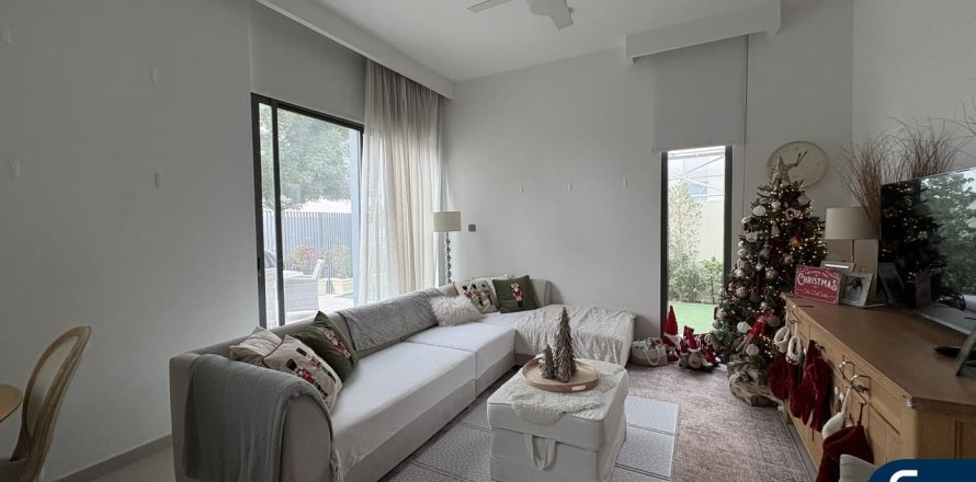 Villa in Sun, Arabian Ranches 3, Dubai 4 bedrooms, 226 sq.m. № 79025