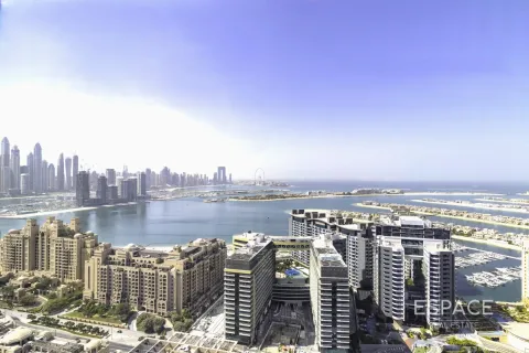 Снять в аренду квартиру в Пальме Джумейре, Дубай: 49м², № 71490 - фото 1