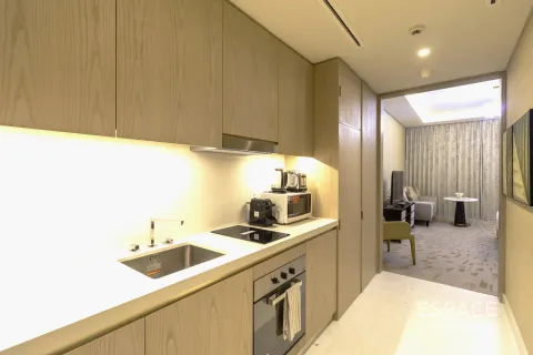 Снять в аренду квартиру в Пальме Джумейре, Дубай: 49м², № 71490 - фото 2