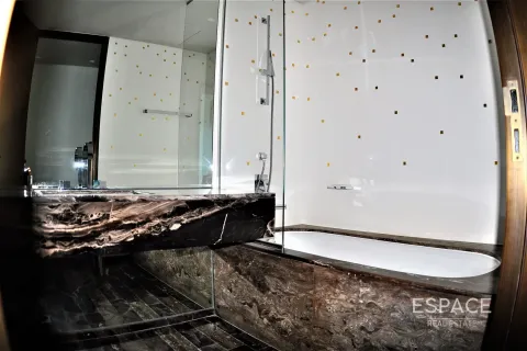 Apartment in DAMAC HEIGHTS in Dubai Marina, Dubai 2 bedrooms, 126 sq.m. № 71491 - photo 6