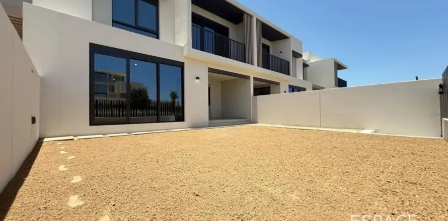 Villa in Jebel Ali, Dubai 4 bedrooms, 280 sq.m. № 122664